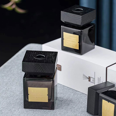 Bouteille en verre noire Reed Diffuser 100ml d'huile de luxe de parfum