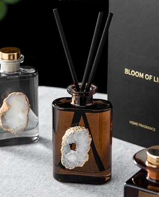 Bouteille fraîche Reed Diffuser en verre de parfum de pièce d'air de bureau d'huile essentielle d'Aromatherapy