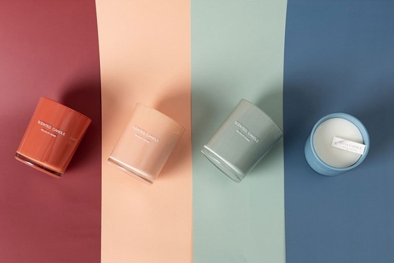 Le boîte-cadeau aromatique du best-seller de MAISON d'AROME a placé l'ensemble parfumé naturel en verre adapté aux besoins du client de bougie du pot 100%