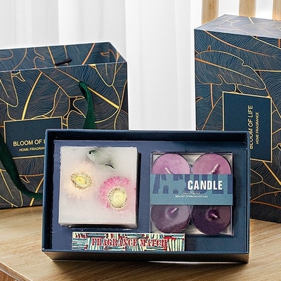 Le pilier de cire de soja de cire de thé a flairé la marque de distributeur de parfum de cadeau de bougie adaptée aux besoins du client