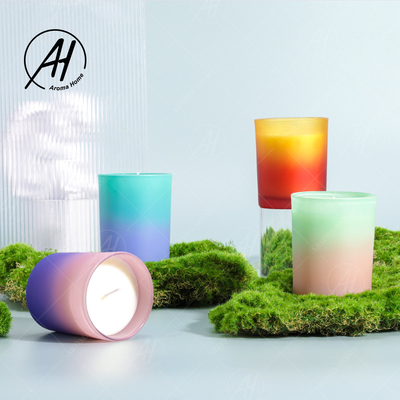 Le navire en verre de bougie de cire de soja de cadeau de gradient fait sur commande d'huile essentielle a flairé