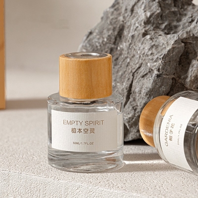Dans l'hôtel courant de Reed Diffuser Air Freshener For de bouteille de diffuseur de l'arome 50ml
