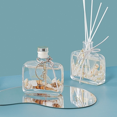 L'océan unique de conteneur de couverture de boîte-cadeau de bouteilles a flairé l'huile Reed Diffuser de verre