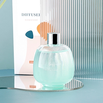 Bâton aromatique Reed Diffuser For Home d'huile de Rose Flower Room Glass Bottle