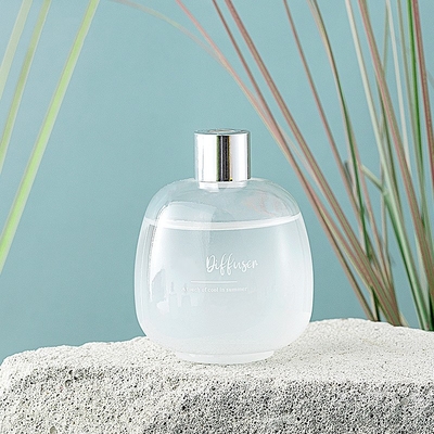 Bâton aromatique Reed Diffuser For Home d'huile de Rose Flower Room Glass Bottle
