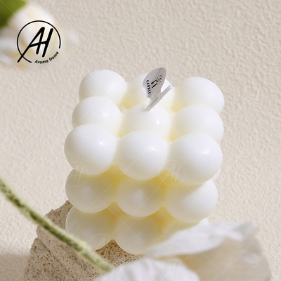 Le Vegan fait sur commande d'Aromatherapy a flairé le cube en bougies d'angle de cire de soja formé