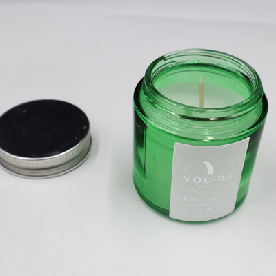 La cire de soja a flairé Mason Jar Candles Coconut Oil fait maison en verre vert