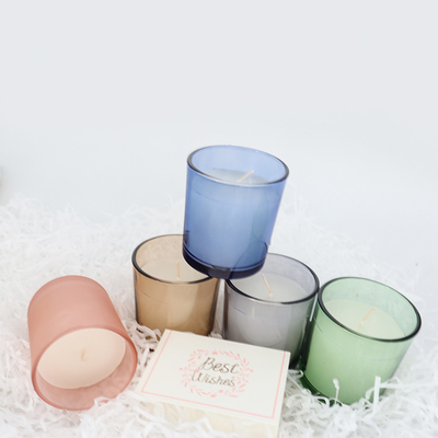Bougie 2022 parfumée de cire en verre colorée simple de soja de maison d'arome