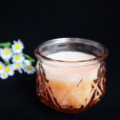 Bougie 2022 parfumée de cire en verre colorée de luxe de soja de maison d'arome