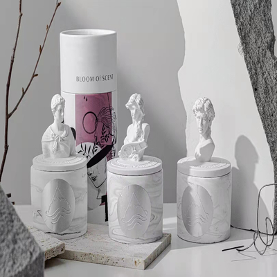 Forme grecque de statue de bougie en céramique parfumée de soja pour le décor à la maison 65g