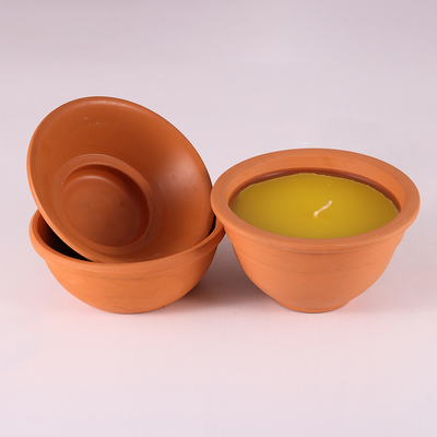 7Oz d'intérieur Clay Pot Citronella Garden Candles pour des moustiques
