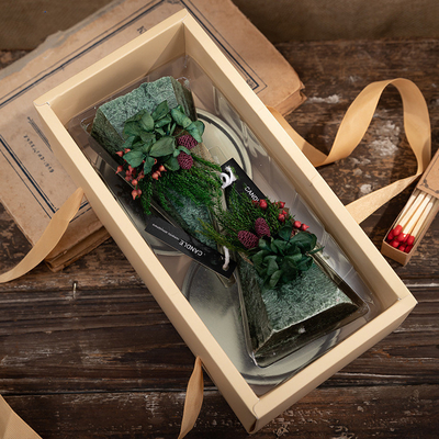 Le cadeau parfumé adapté aux besoins du client d'arbre de Noël de Noël de bougie de soja a placé 2pk