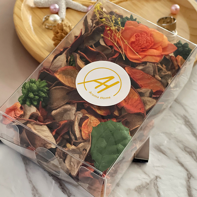 Le pot-pourri fait main de pêche a flairé des fleurs pour l'hôtel de garde-robe