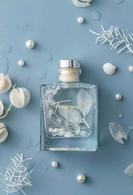 Cannelle de Noël Reed Diffuser Perfume 120ml avec l'aluminium d'argent d'or