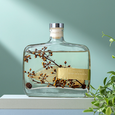 Boîte à la maison de Reed Diffuser Perfume In Gift d'arome de bois de santal d'Oud de parfum