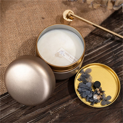 Rond d'ODM 6 once Tin Container Candle Red Green avec le grain de café