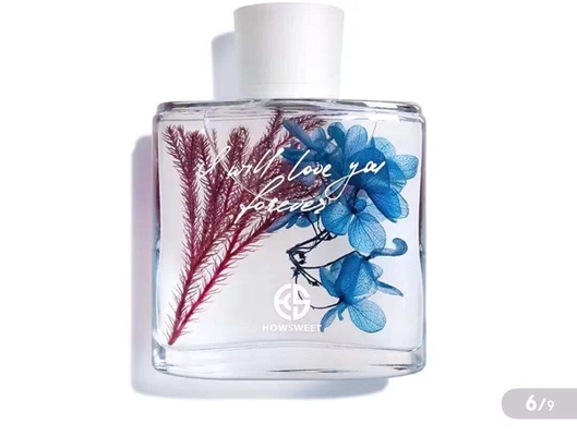 Arome de parfum de pièce Reed Diffuser 100ml avec la décoration sèche de fleurs